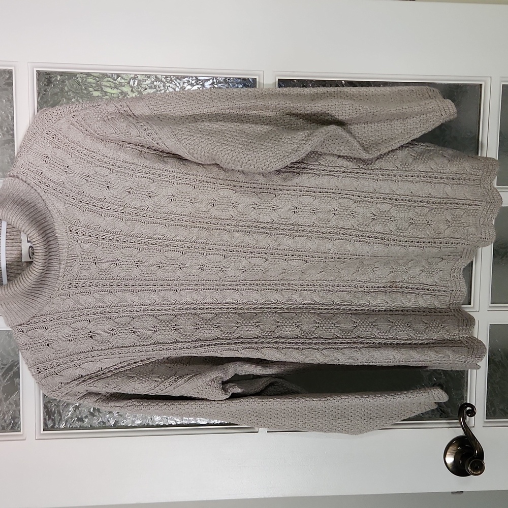 🇨🇦*** Gorgeous Vintage Turtlenek Cable Knit Sweater